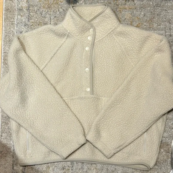 aritzia sunday best fleece half button up pullover - Picture 1 of 4